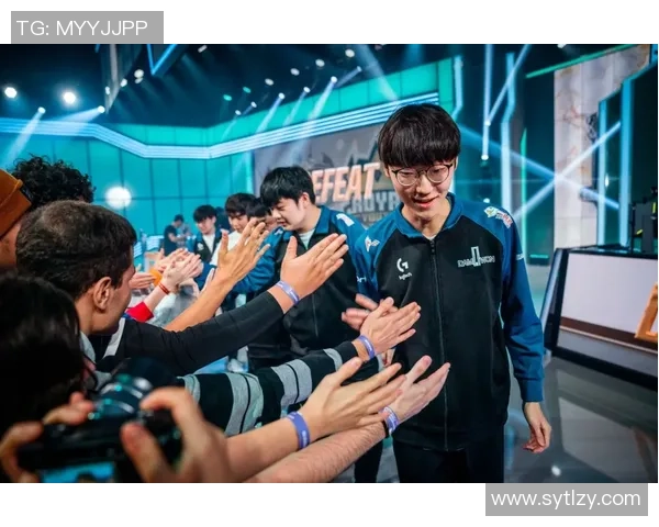 《全面解析Canyon打野风格及其对职业赛场的影响与策略应用》 《全面解析Canyon打野风格及其对职业赛场的影响与策略应用》