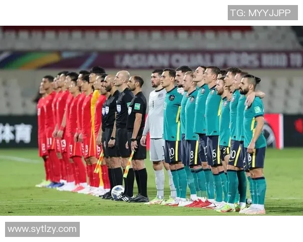 国际米兰迎战强敌焦点之战双方激烈对抗胜负走势引发球迷热议 国际米兰迎战强敌焦点之战双方激烈对抗胜负走势引发球迷热议