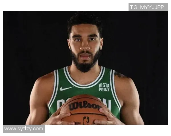 杰森塔图姆带领凯尔特人再攀巅峰展现新时代领袖风采