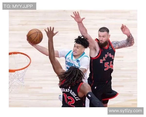 猛龙战黄蜂：全新对决一触即发 球场风云再掀高潮