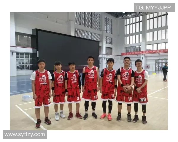 篮球点燃青春激情展现团队力量引领运动风潮塑造精彩人生 篮球点燃青春激情展现团队力量引领运动风潮塑造精彩人生