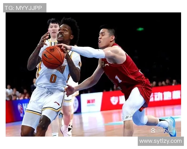 聚焦篮球运动员成长之路与场上非凡表现的全景全面深度解析专题