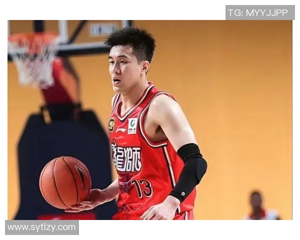 郭艾伦展现核心实力带动球队凝聚力彰显领袖风范引领未来发展方向